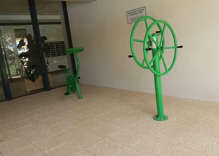 Carmentxu Gemelos 26 * בנידורם